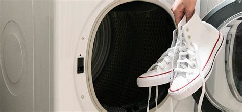 Schoenen in de wasmachine: De do’s en don’ts .